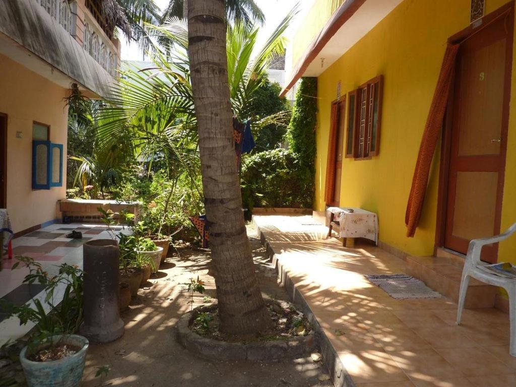 Shakti Family Guest House 马哈巴利普拉姆 外观 照片